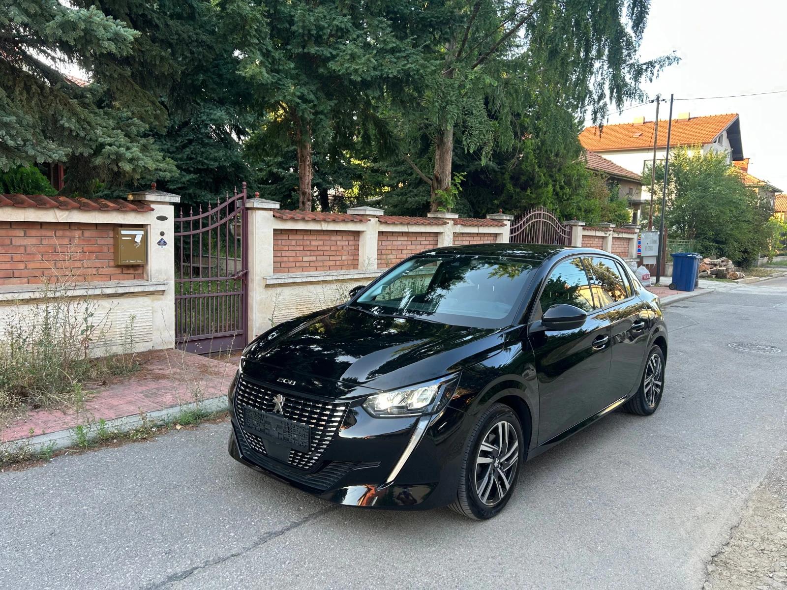 Peugeot 208 1, 6GT LINE BLUE HDI