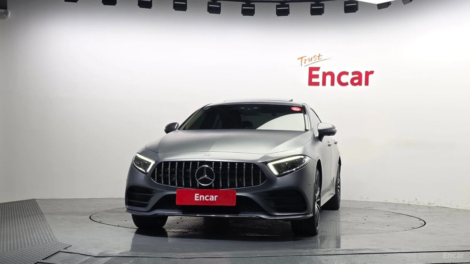 Mercedes-Benz CLS 400 d* 4MATIC* AMG-LINE* DISTRONIC* 360CAM* BURMESTER*, снимка 2 - Автомобили и джипове - 55642534