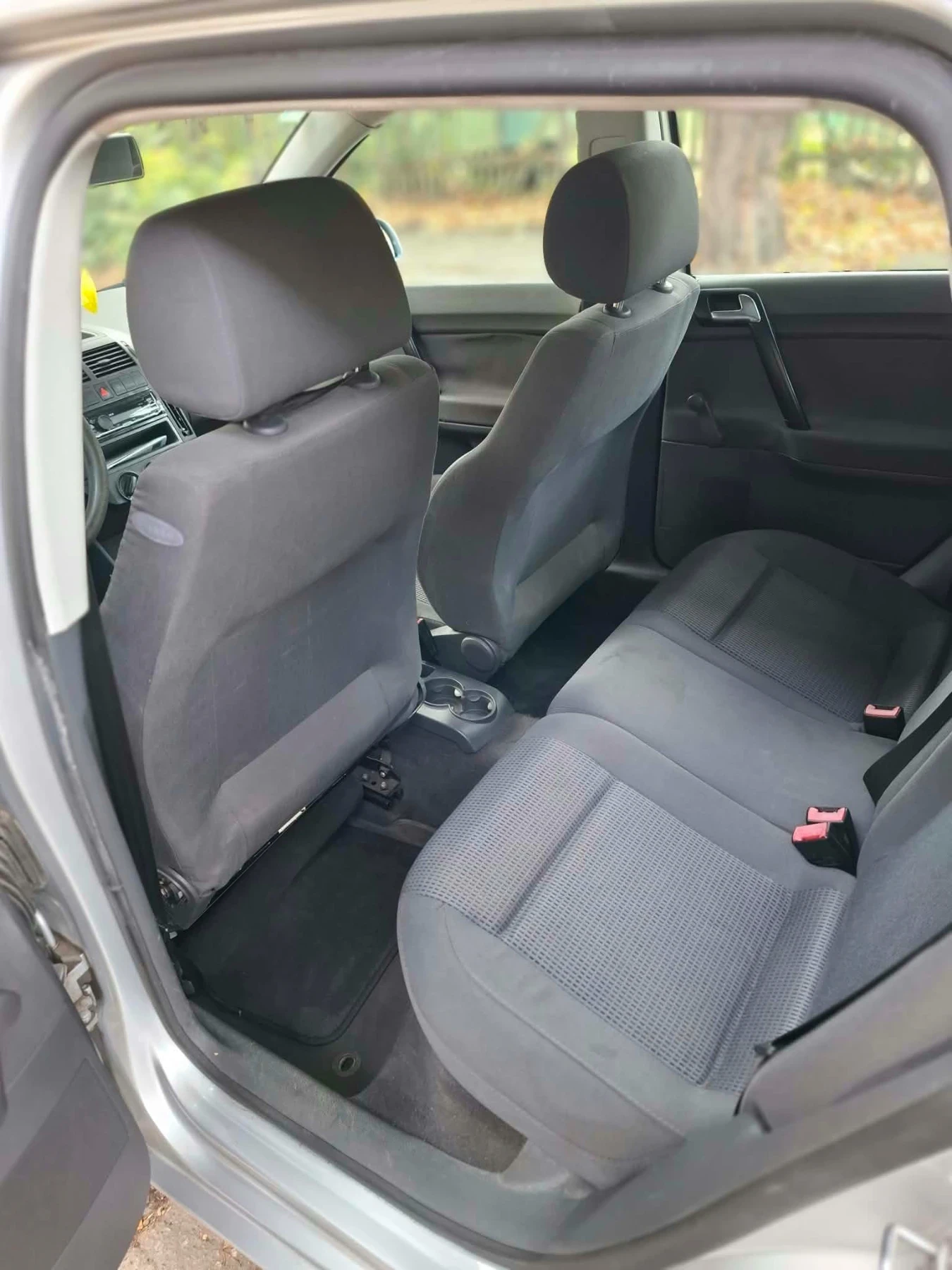VW Polo, снимка 8 - Автомобили и джипове - 56542070