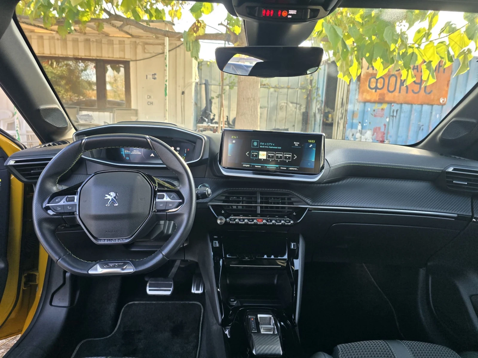 Peugeot 208 GT, снимка 8 - Автомобили и джипове - 56599787