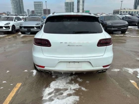 Porsche Macan Turbo  CARFAX, снимка 4