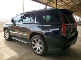 Cadillac Escalade LUXURY| AWD| ОПЦИЯ ЗА ЛИЗИНГ, снимка 2