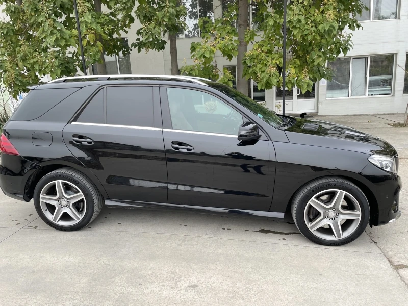 Mercedes-Benz GLE 400 AMG Line, снимка 10 - Автомобили и джипове - 46994291