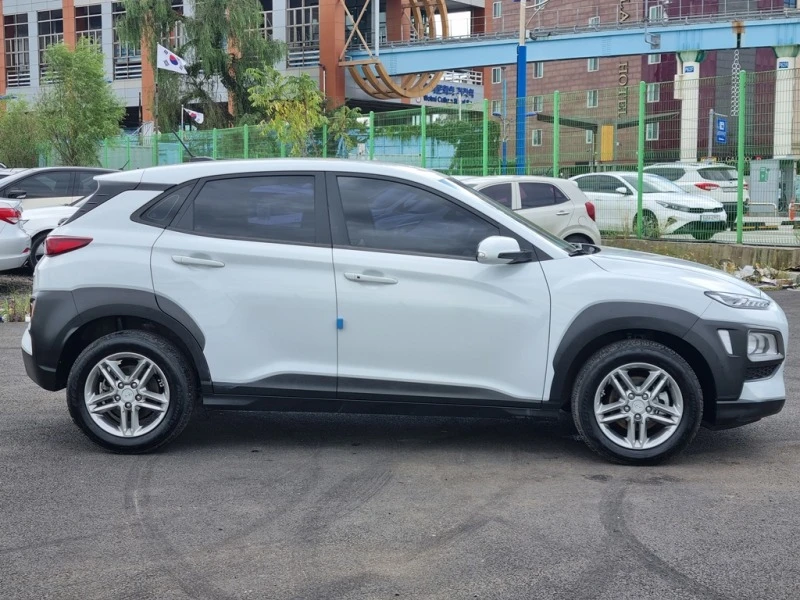 Hyundai Kona 1.6 CRDI, снимка 6 - Автомобили и джипове - 46172660