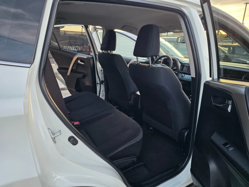 Toyota Rav4 STYLE-2.0I-151к.с EURO 5B-ШВЕЙЦАРИЯ, снимка 15 - Автомобили и джипове - 52428434