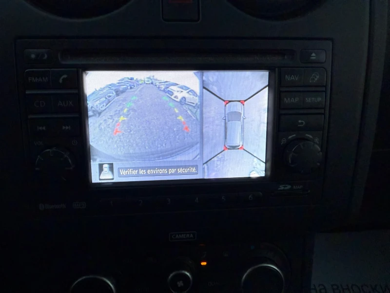 Nissan Qashqai 2.0i 4х4 7места Швейцария, снимка 12 - Автомобили и джипове - 53087122