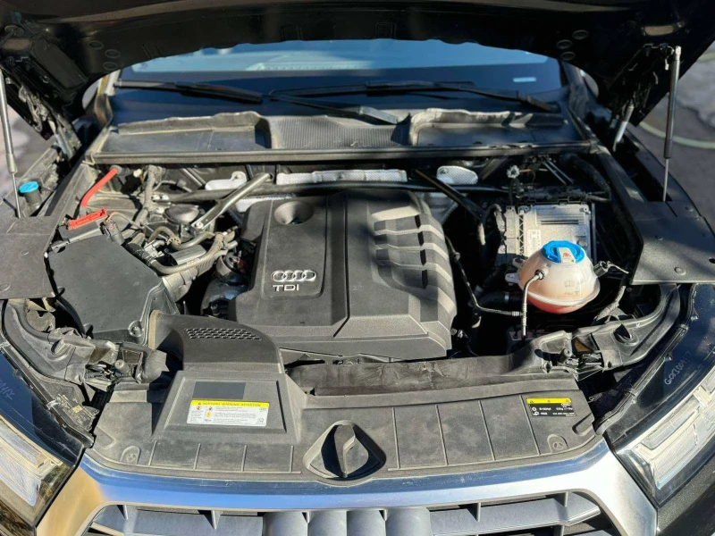 Audi Q5 2.0 TDI , снимка 13 - Автомобили и джипове - 53219905