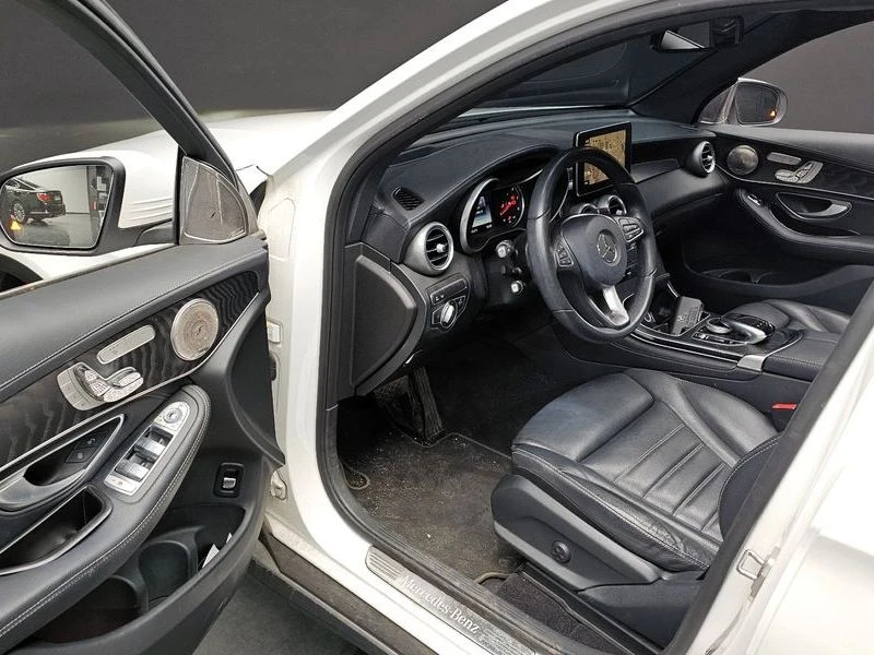 Mercedes-Benz GLC GLC220 d 4MATIC Premium| 170к.с.| ВКЛ.ТЕХНОТЕСТ, снимка 12 - Автомобили и джипове - 55222035