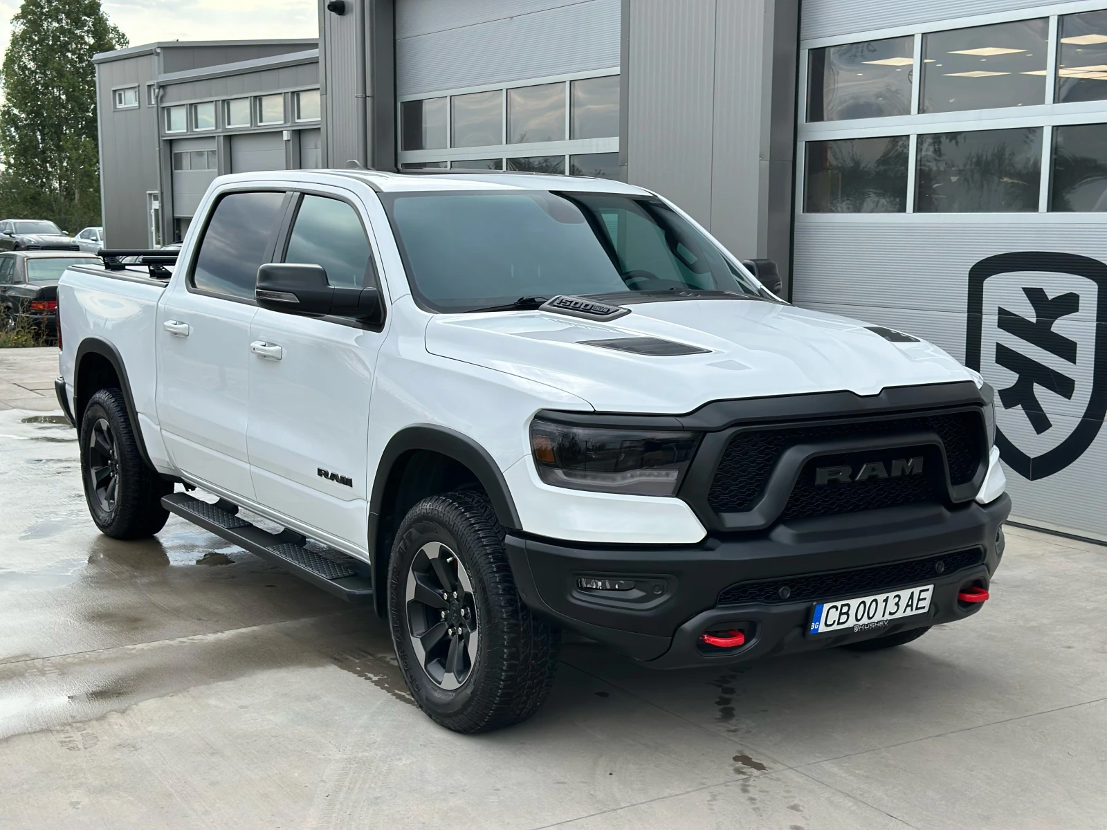 Dodge RAM 1500 REBEL 5.7 HEMI - изображение 5