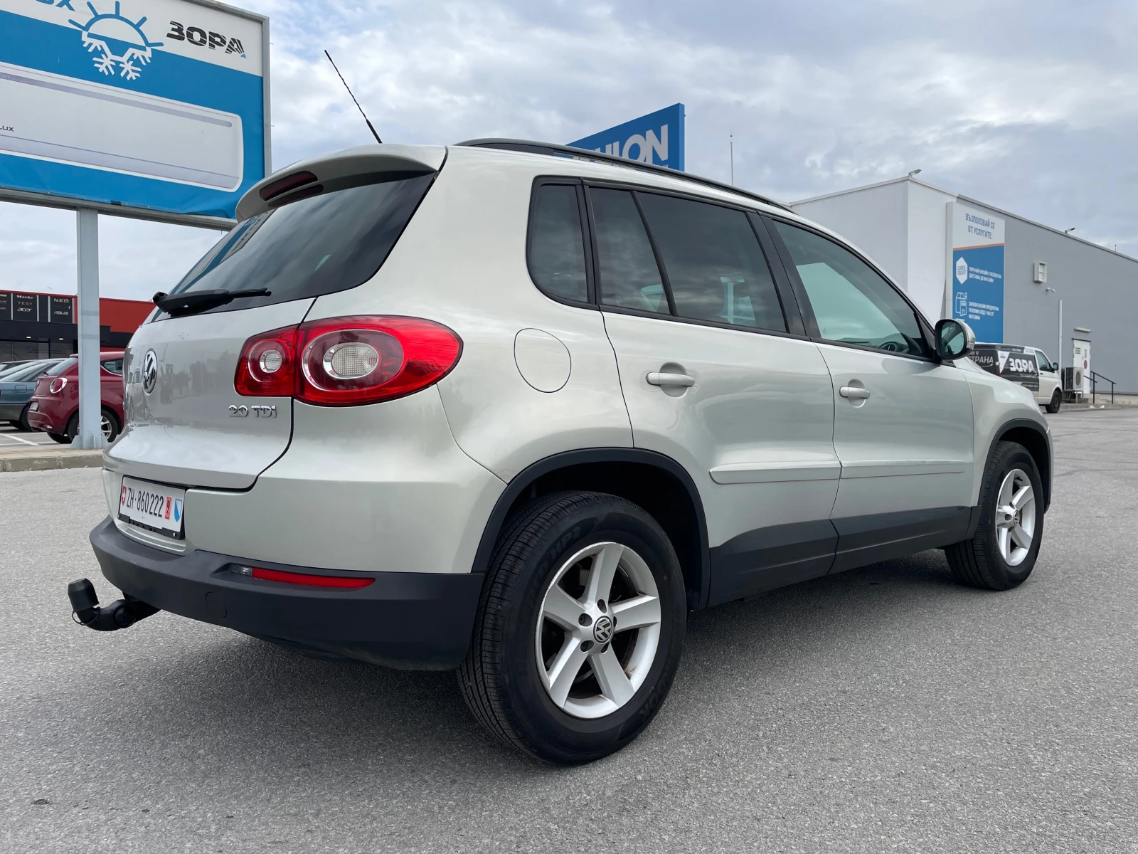 VW Tiguan 2.0TDI 4X4 SUISS - изображение 4
