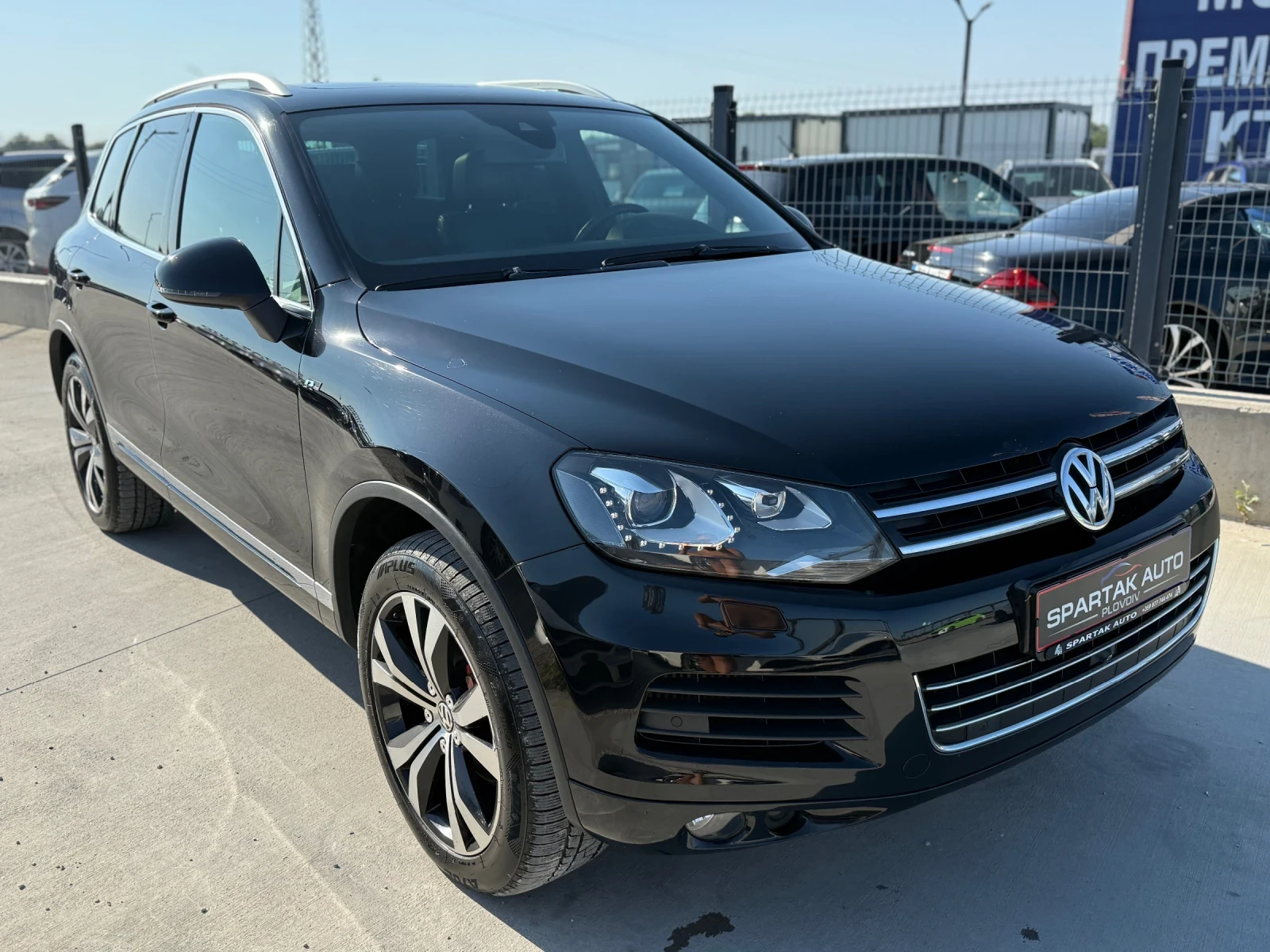 VW Touareg 3.0TDI* R-Line* 2013г* FULL MAXX* ТОП СЪСТОЯНИЕ*  - изображение 3