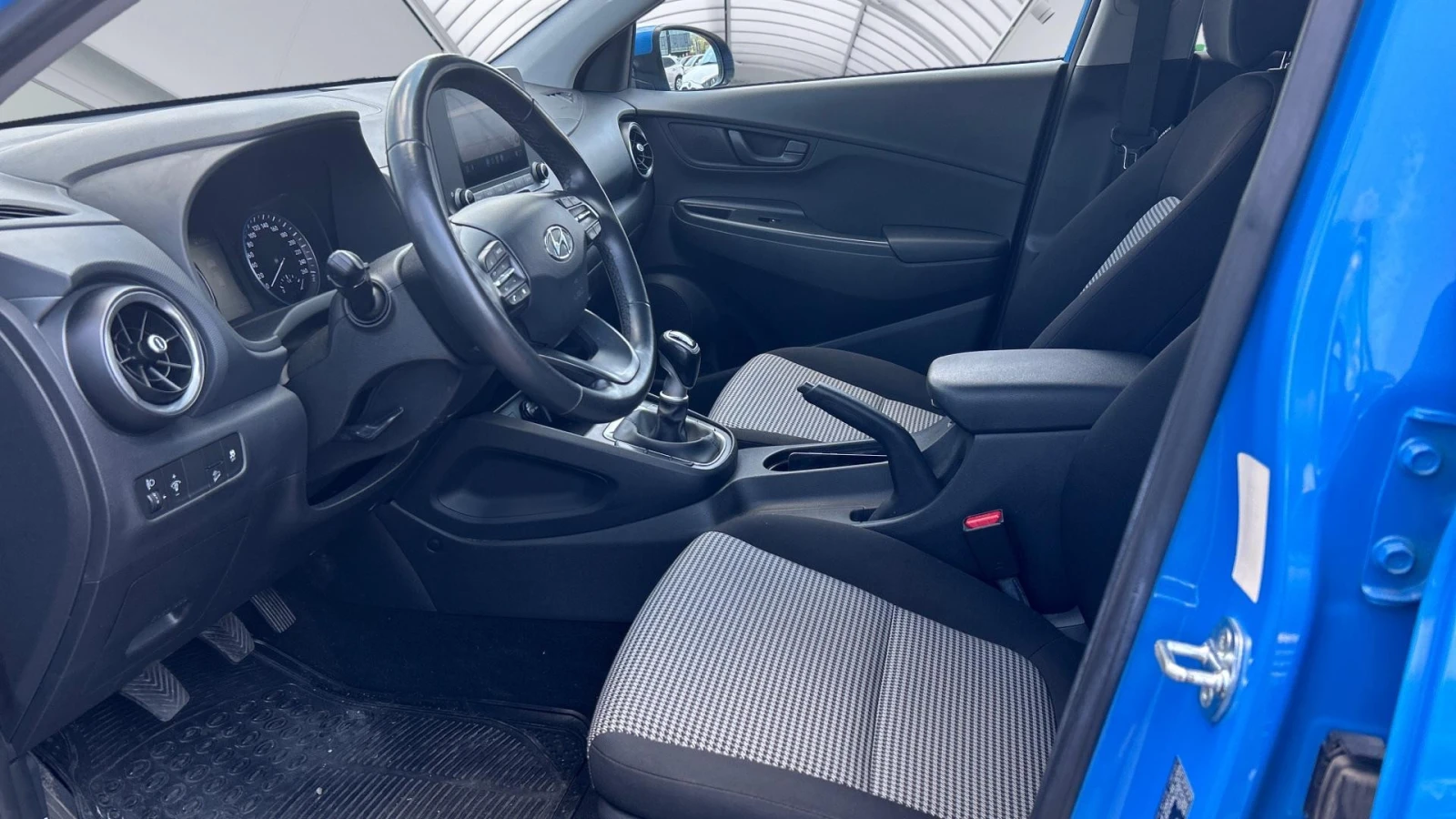 Hyundai Kona 1.0 T-GDi, Месечна вноска от 377 лв. - изображение 9