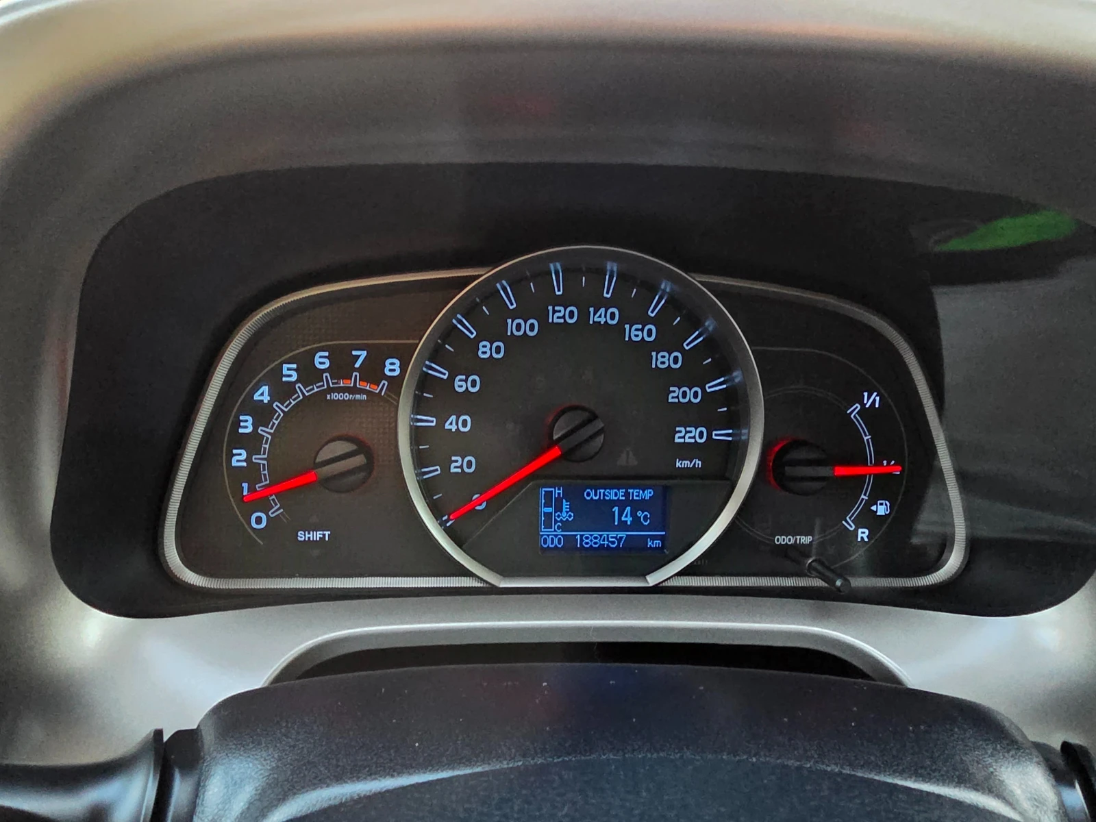 Toyota Rav4 STYLE-2.0I-151к.с EURO 5B-ШВЕЙЦАРИЯ - изображение 9