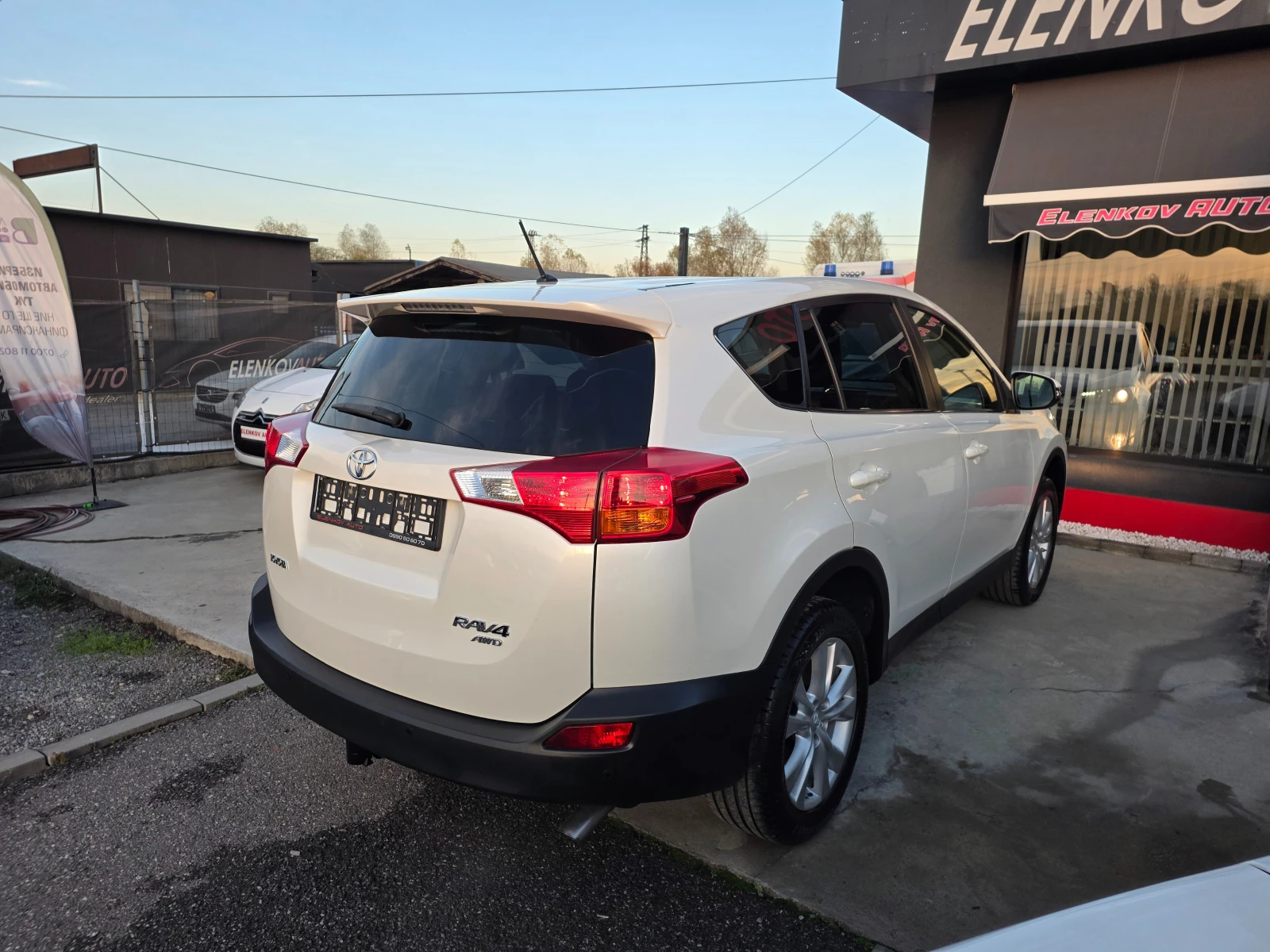 Toyota Rav4 STYLE-2.0I-151к.с EURO 5B-ШВЕЙЦАРИЯ - изображение 8