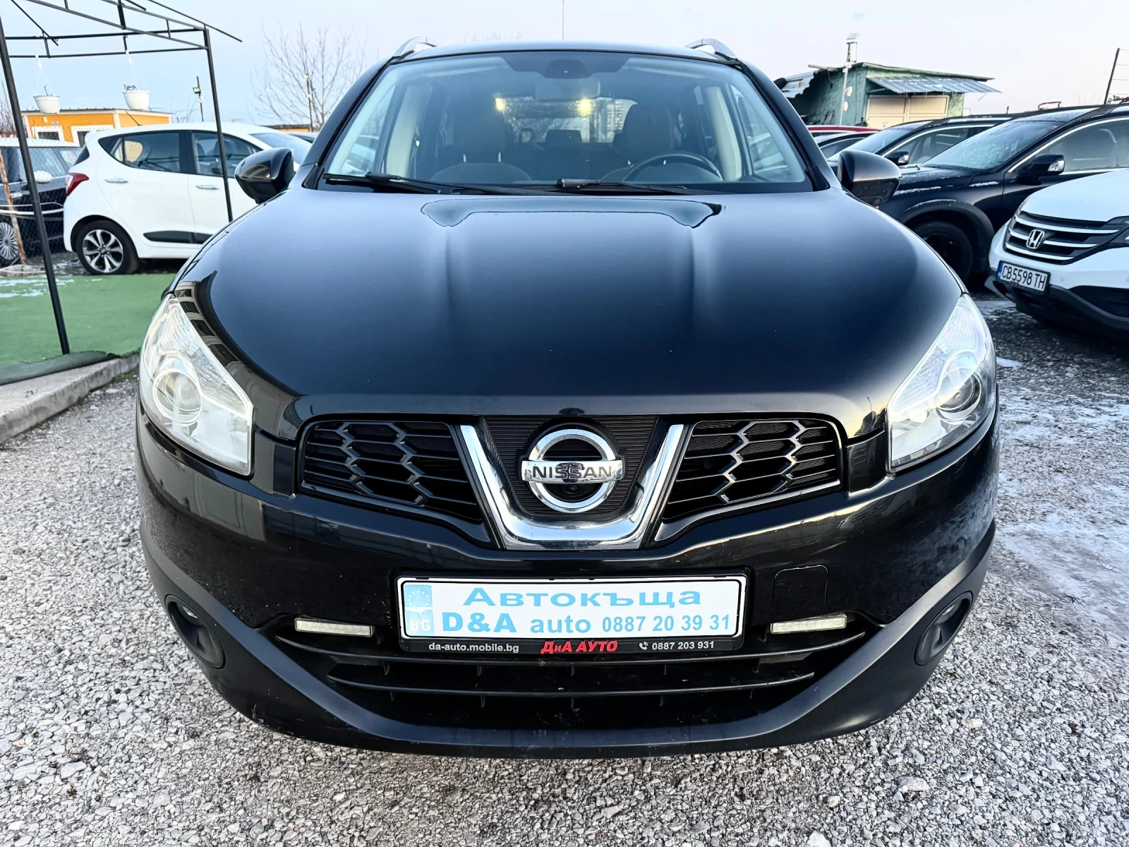 Nissan Qashqai 2.0i 4х4 7места Швейцария - изображение 2