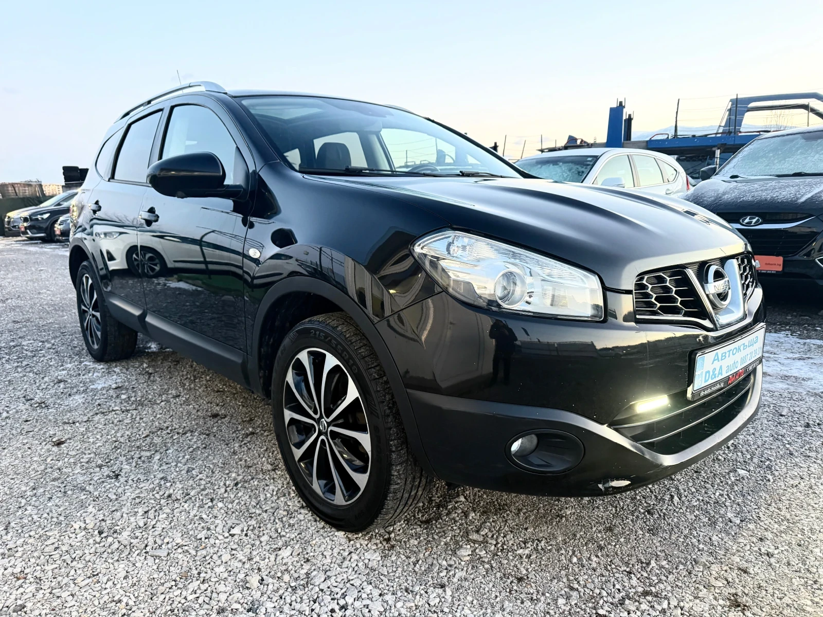 Nissan Qashqai 2.0i 4х4 7места Швейцария - изображение 3