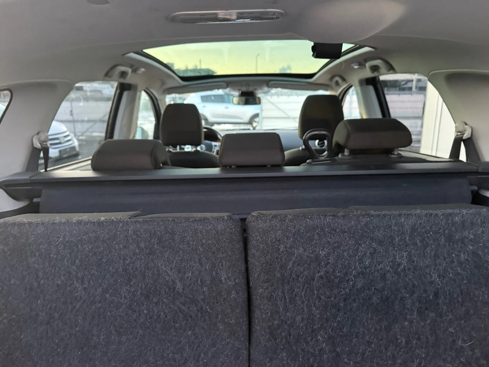 Nissan Qashqai 2.0i 4х4 7места Швейцария - изображение 9