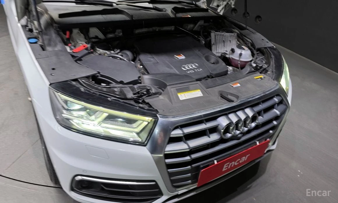 Audi Q5, снимка 6 - Автомобили и джипове - 53971682