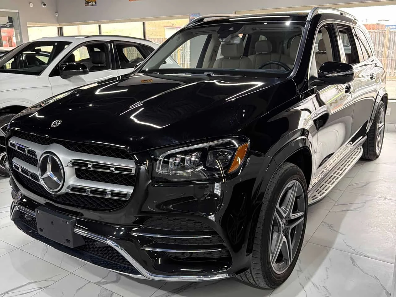 Mercedes-Benz GLS 450  CARFAX, снимка 10 - Автомобили и джипове - 54014948