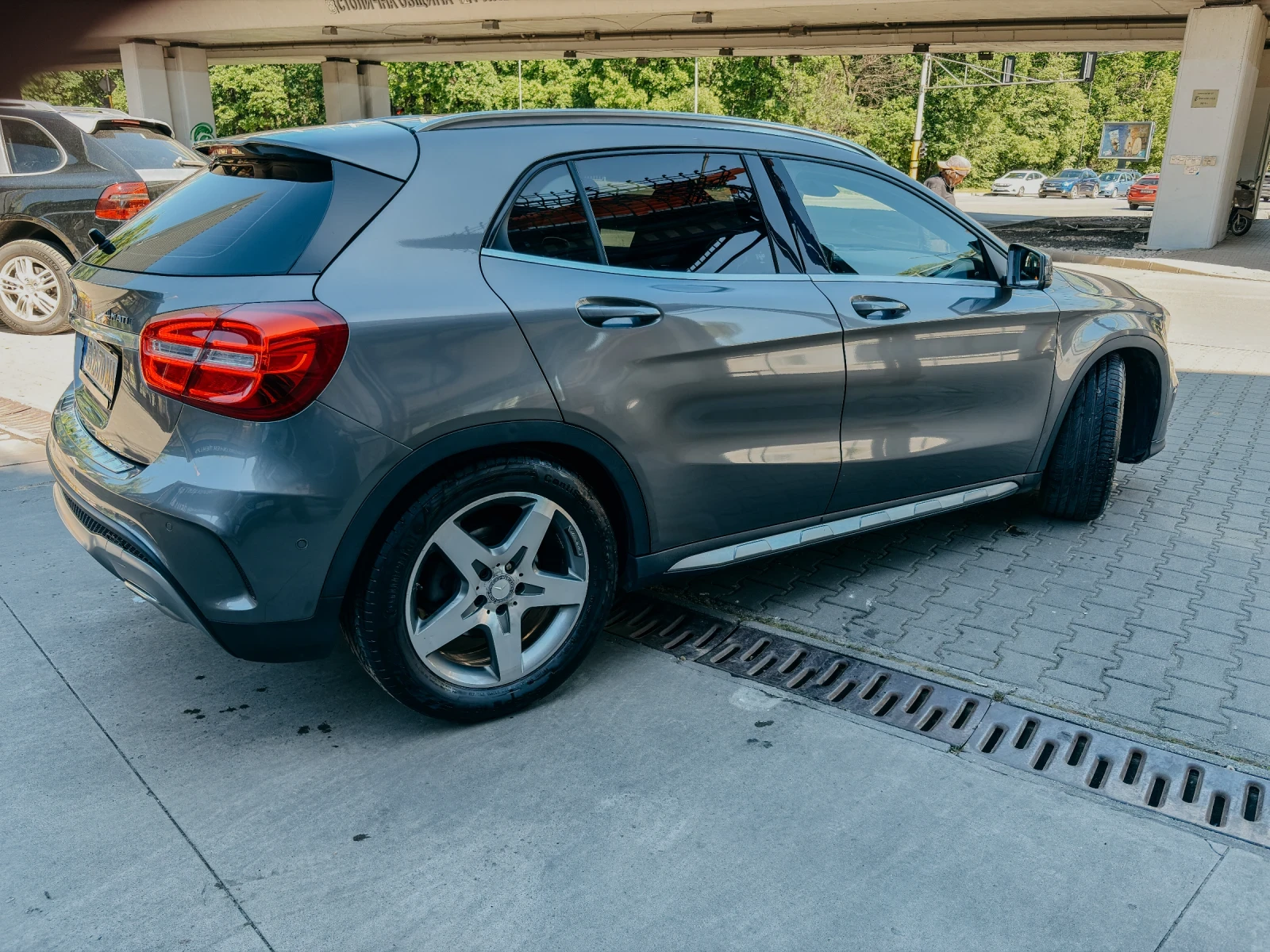 Mercedes-Benz GLA 250 AMG, снимка 6 - Автомобили и джипове - 54554461
