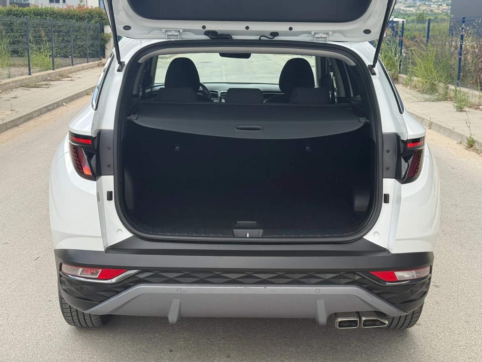 Hyundai Tucson 1.6HEV HYBRID 230кс / XLine / 125 000км / ИСТОРИЯ, снимка 4 - Автомобили и джипове - 55075889