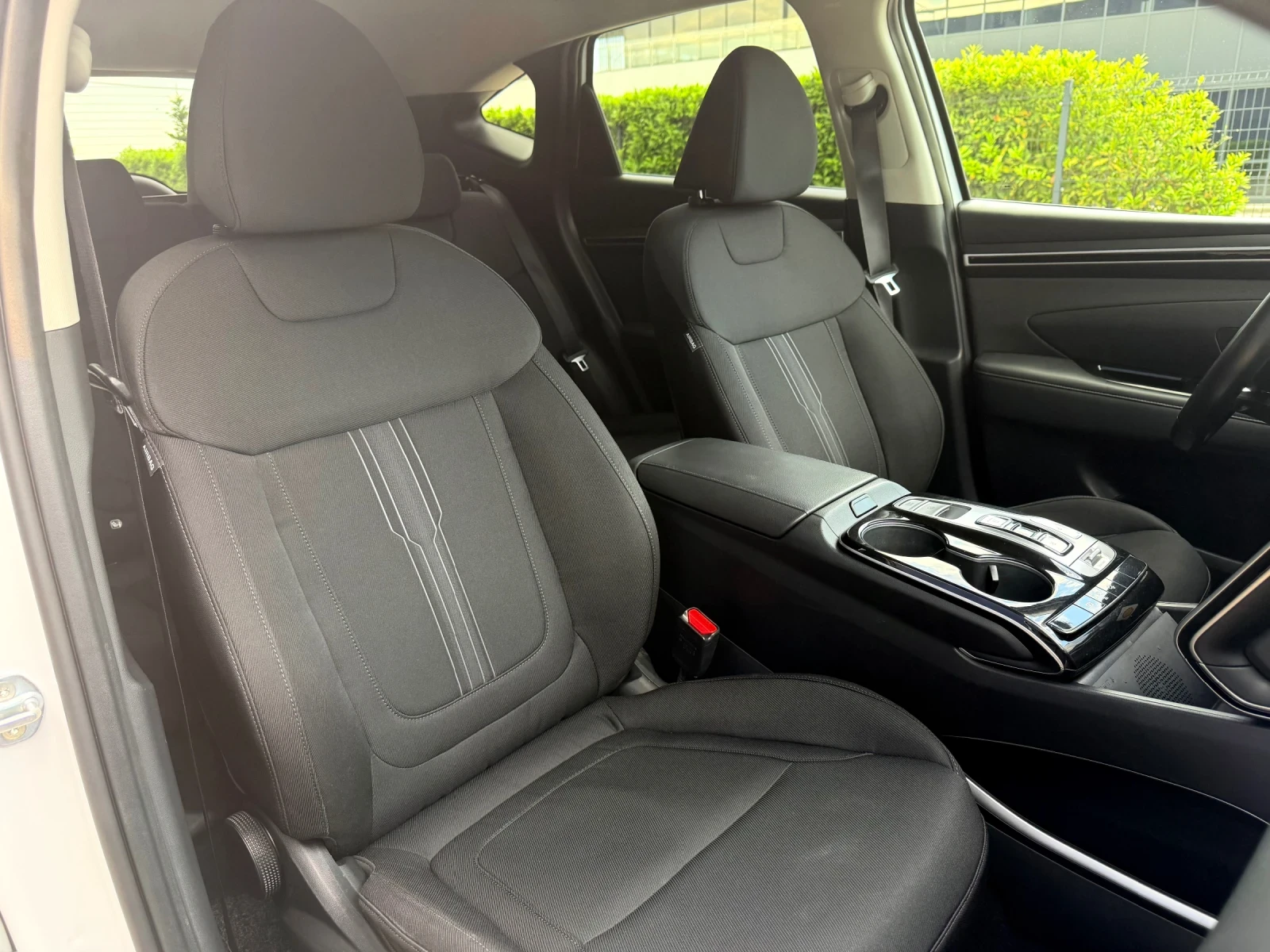 Hyundai Tucson 1.6HEV HYBRID 230кс / XLine / 125 000км / ИСТОРИЯ, снимка 10 - Автомобили и джипове - 55075889