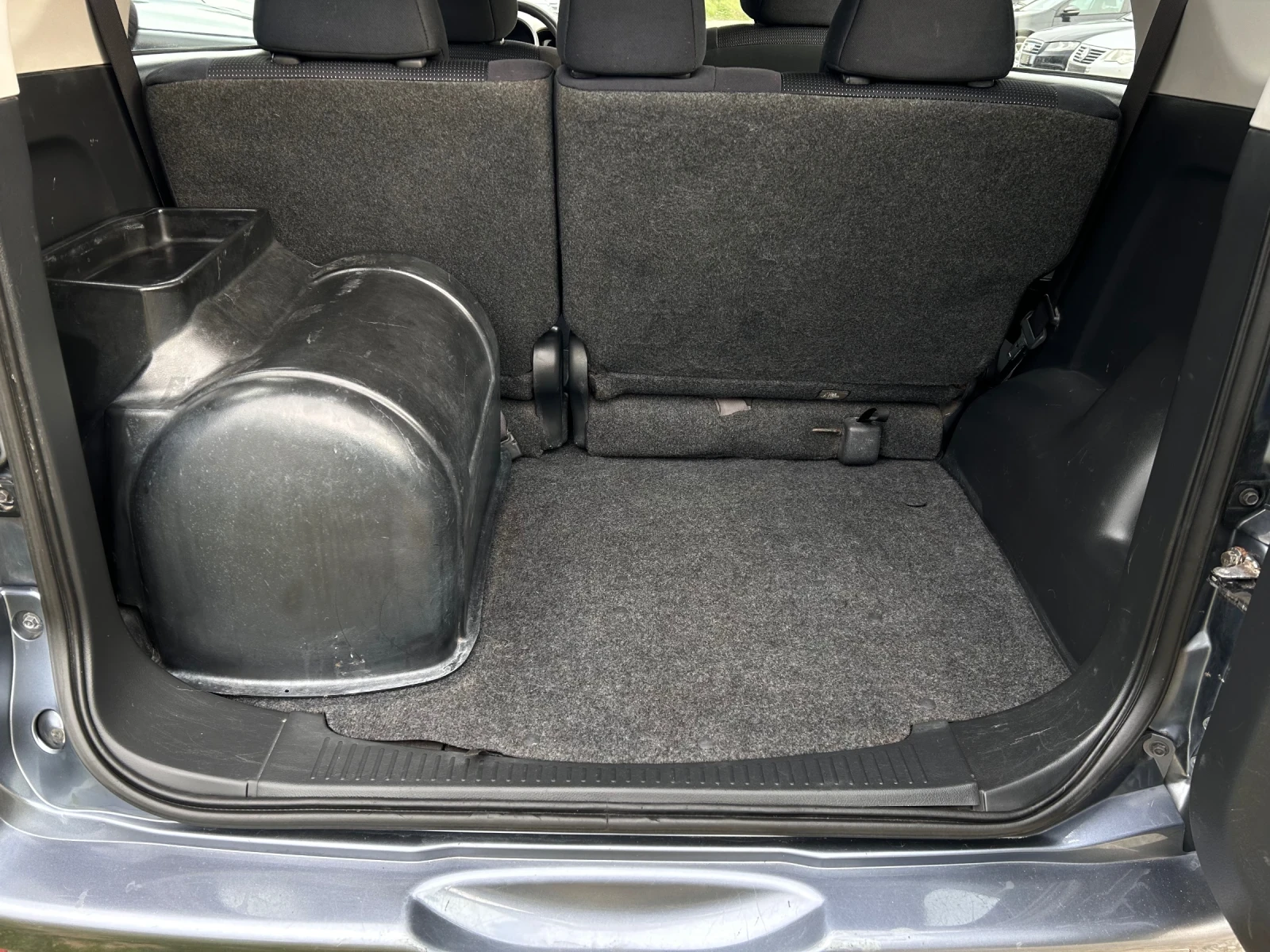 Daihatsu Terios 1.3i ГАЗ 4х4 , снимка 14 - Автомобили и джипове - 55561524
