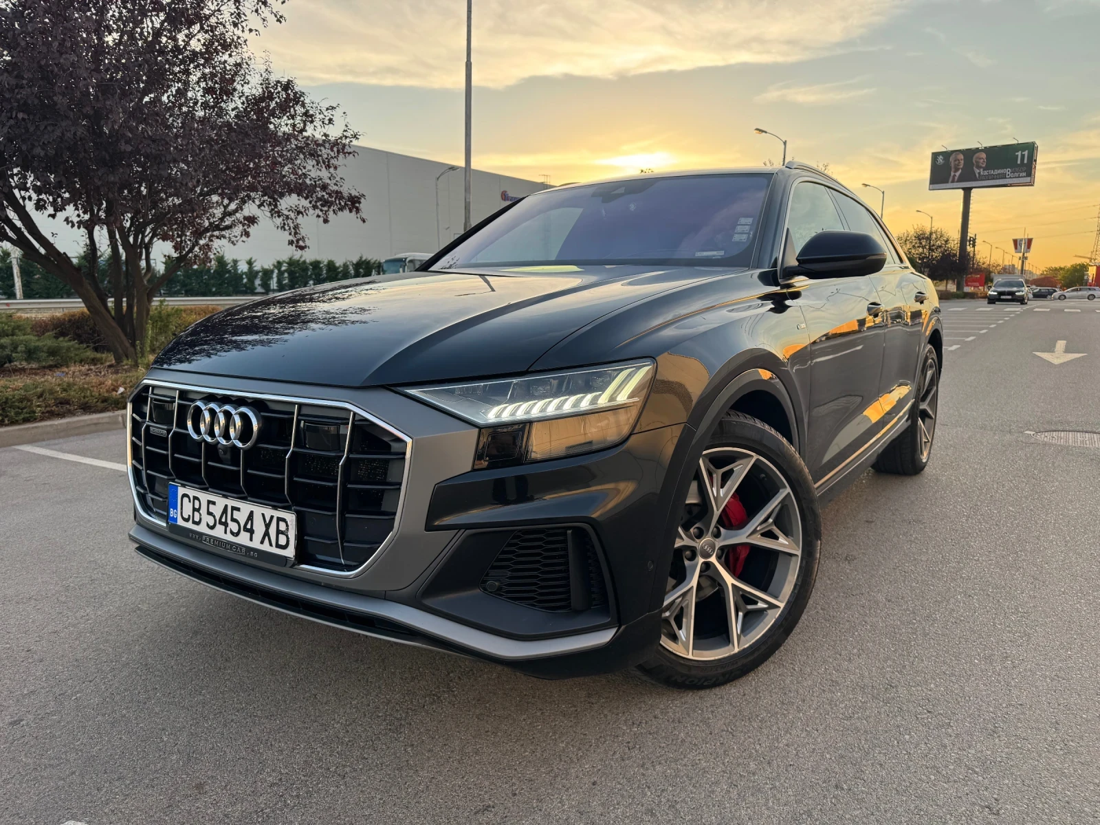 Audi Q8 3xS-Line 1 ви Собственик Pro Line Led Matrix