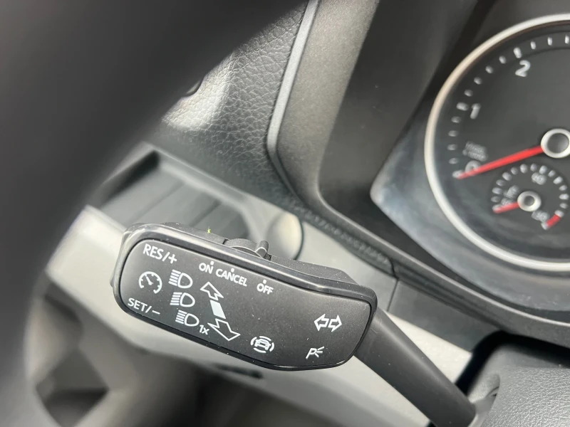 VW Crafter 2.0tdi-Klima-Navi, снимка 14 - Бусове и автобуси - 52563404