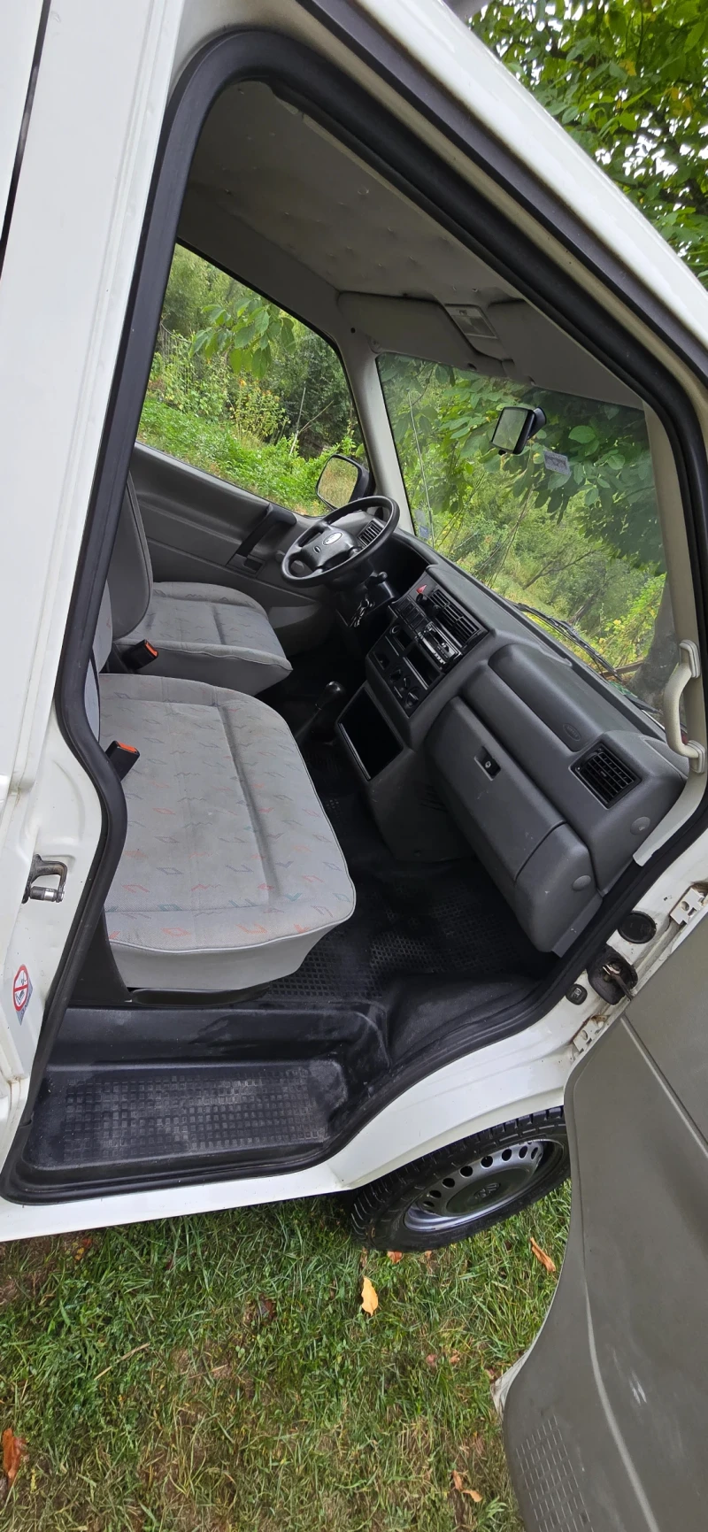 VW T4 2, 5 TD дълга база  , снимка 9 - Бусове и автобуси - 52726225