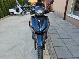 Piaggio Beverly 300ie, HPE, ABS-ASR, 2021г., снимка 9