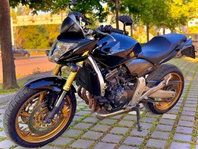 ������ Honda Hornet