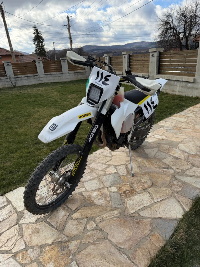 Husqvarna FE Лед Фар, FMF 4.1 titanium/carbon, снимка 2 - Мотоциклети и мототехника - 52944647