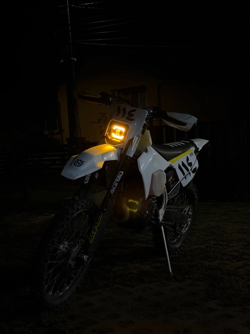 Husqvarna FE Лед Фар, FMF 4.1 titanium/carbon РЕГИСТРИРАН, снимка 7 - Мотоциклети и мототехника - 52944647