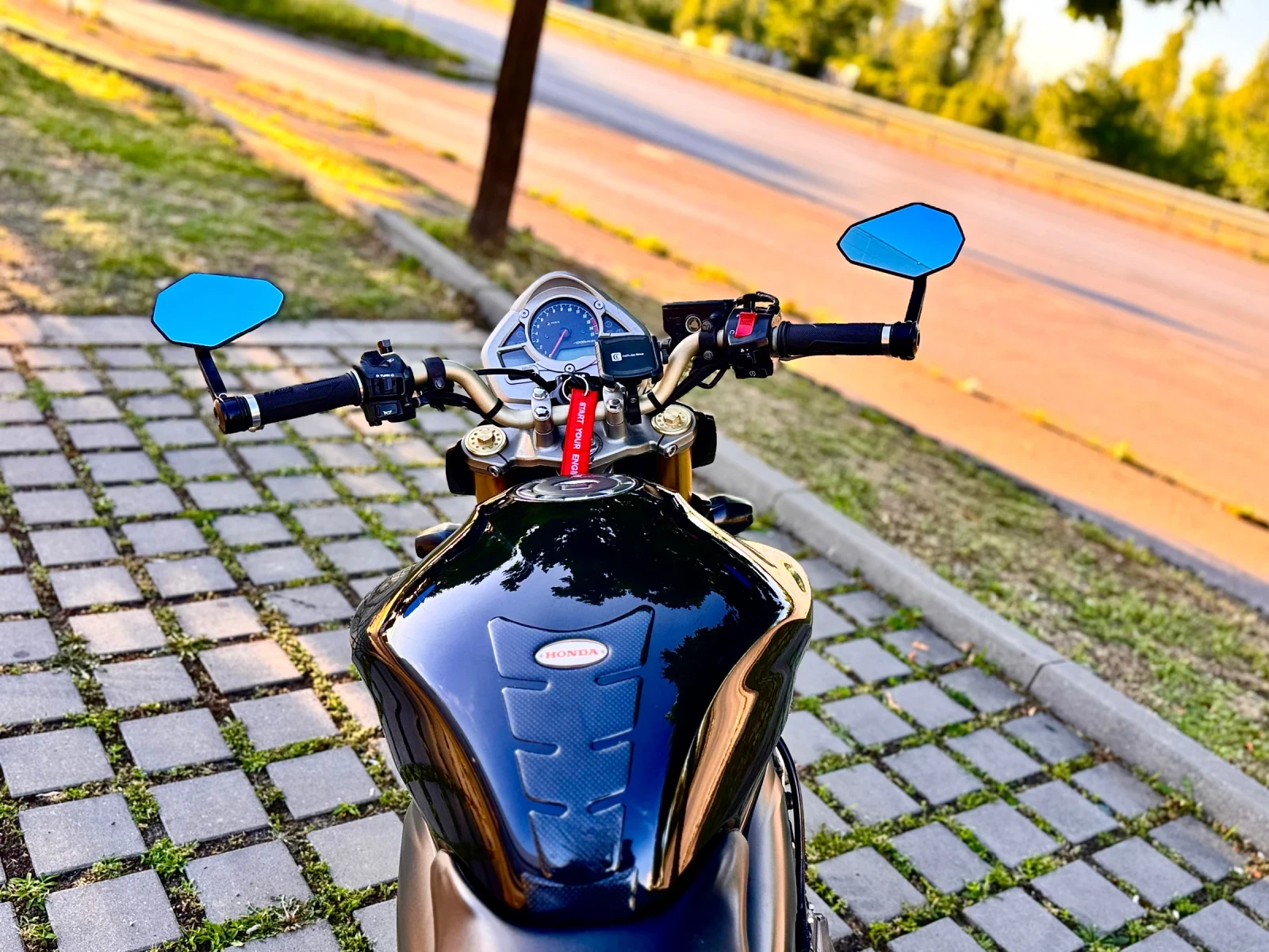 Honda Hornet, снимка 2 - Мотоциклети и мототехника - 54934173