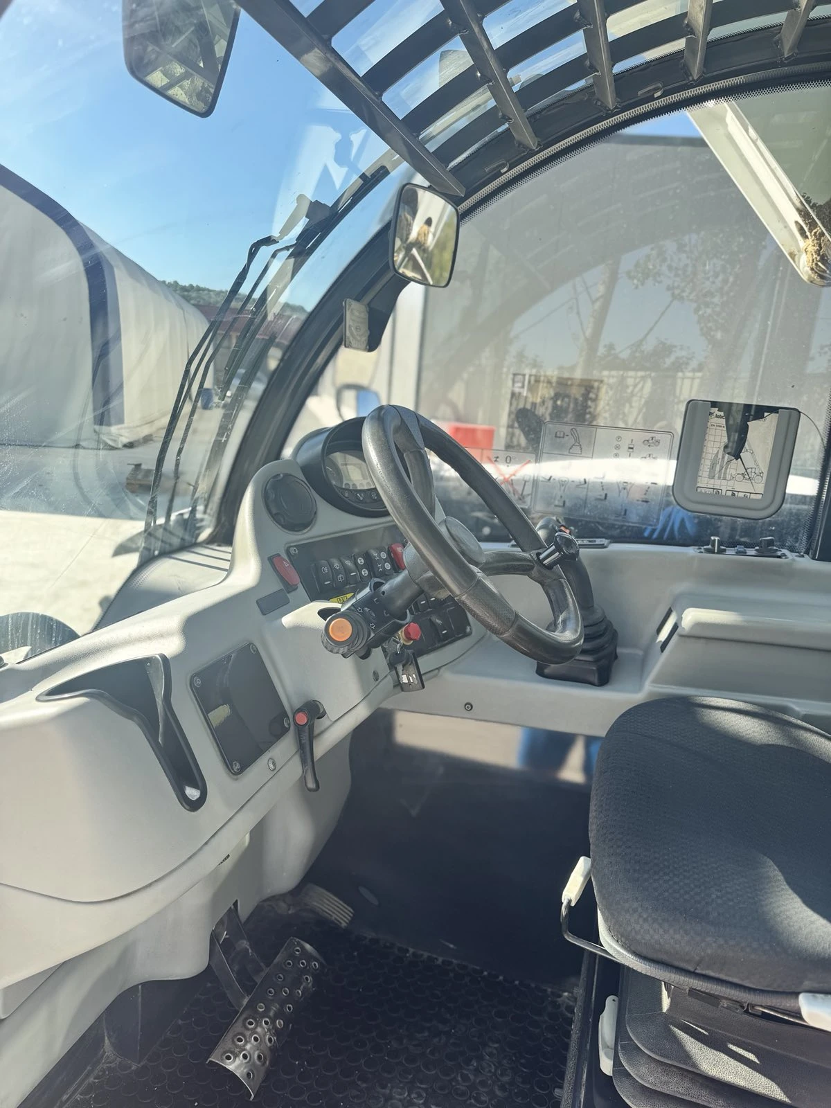 ������������ �������� Bobcat TL35.70 | Mobile.bg � ����������� 6