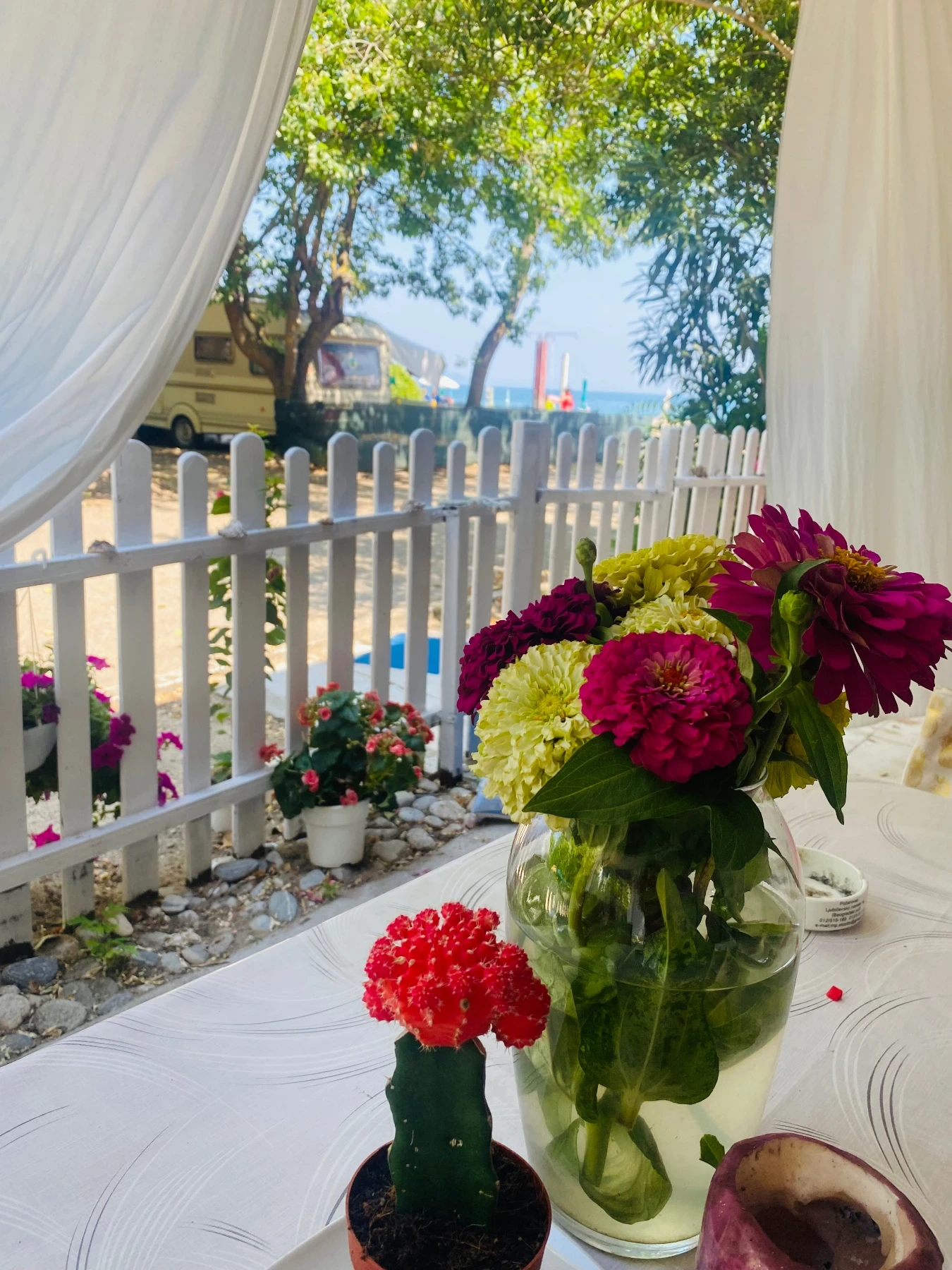 Каравана Hobby, снимка 2 - Каравани и кемпери - 53864118