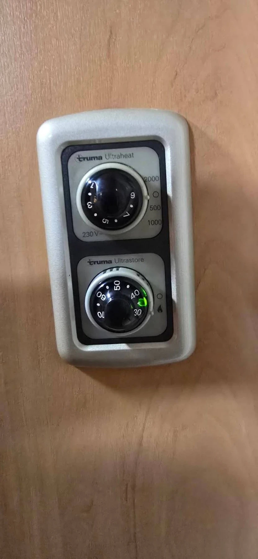 Каравана Swift Celeste , снимка 13 - Каравани и кемпери - 55620988