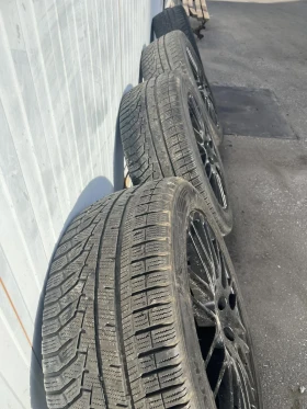 Гуми с джанти Hankook 275/45R20, снимка 2 - Гуми и джанти - 48601597