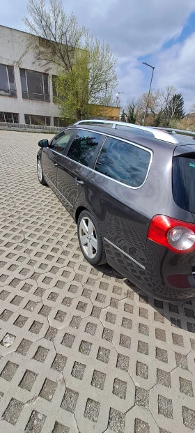 VW Passat 2.0 TDI 16V HIGHLINЕ , снимка 4