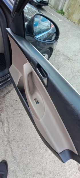 VW Passat 2.0 TDI 16V HIGHLINЕ , снимка 14