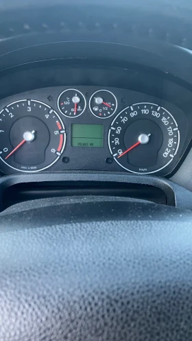 Ford Fiesta 1.6 tdci, снимка 7