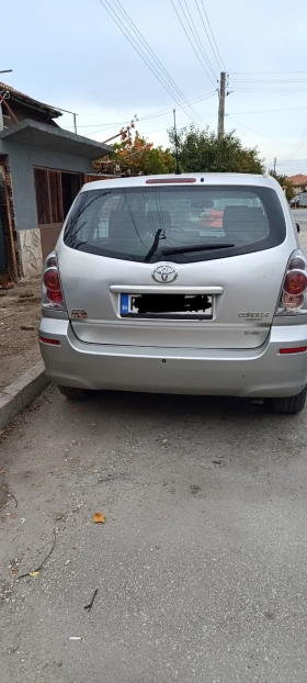 Toyota Corolla verso, снимка 2