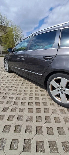 VW Passat 2.0 TDI 16V HIGHLINЕ  - 3900 € / 7627.74 лв. - 75683738 3