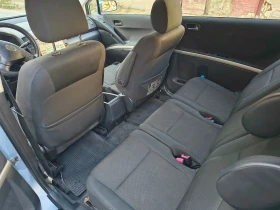 Обява за продажба на Toyota Corolla verso D4D ~7 000 лв. - изображение 6