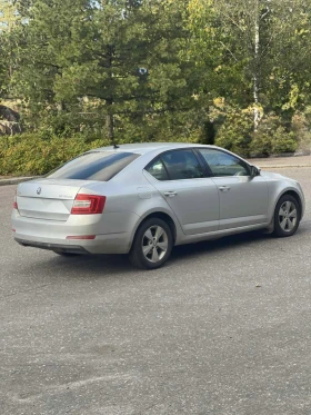 Skoda Octavia 2.0 tdi - 9300 € / 18189.22 лв. - 51152020 5