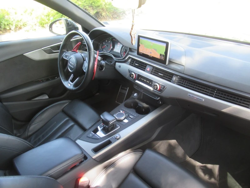 Audi A4 3.0TDI S-Line quattro* ПЕРФЕКТЕН* , снимка 10 - Автомобили и джипове - 42012809