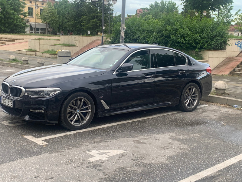 BMW 530E M///I Performance, снимка 17 - Автомобили и джипове - 45216388