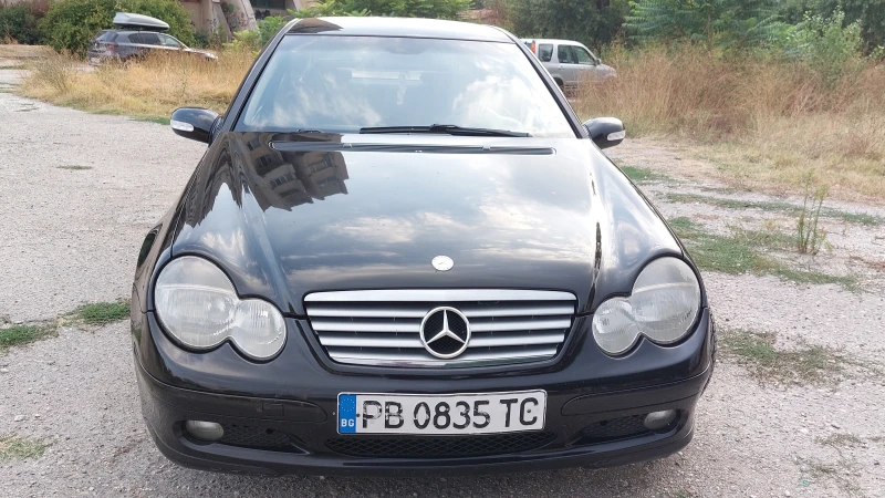 Mercedes-Benz C 180 2.0 Клима ^^ Топ ^^, снимка 2 - Автомобили и джипове - 47234318