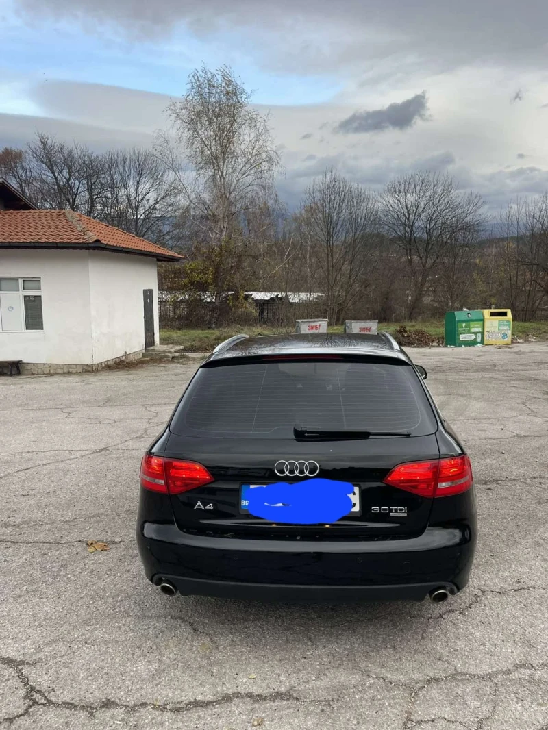 Audi A4 3.0, снимка 6 - Автомобили и джипове - 48042378